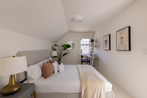 604 Rochester Avenue, Coquitlam, BC 