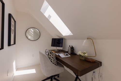 604 Rochester Avenue, Coquitlam, BC 