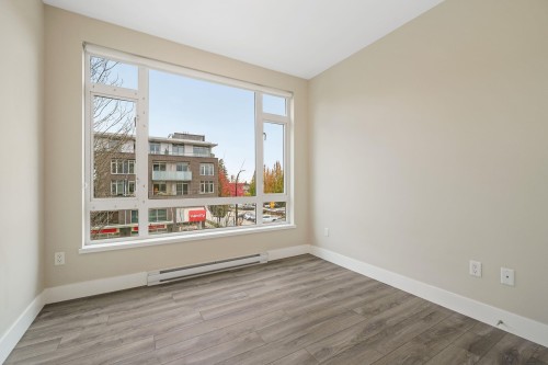 306-4307 Hastings Street, Burnaby, BC 