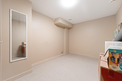 3535 47Th Avenue W, Vancouver, BC 