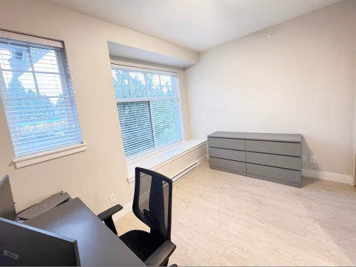 7-5122 Canada Way, Burnaby, BC 