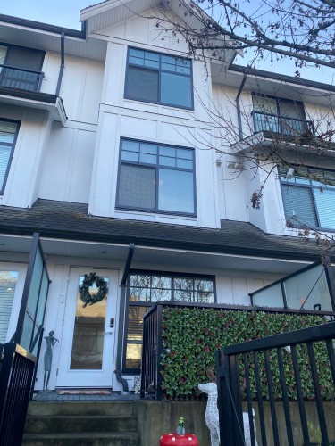 7-5122 Canada Way, Burnaby, BC 