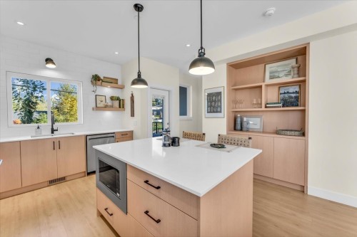 1-10392 240A Street, Maple Ridge, BC 