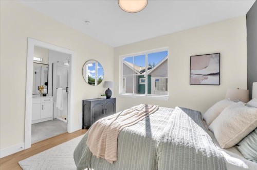 1-10392 240A Street, Maple Ridge, BC 