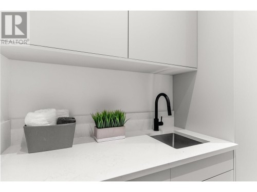 1616 Braid Road, Delta, BC 