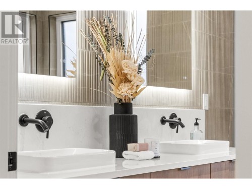 1616 Braid Road, Delta, BC 