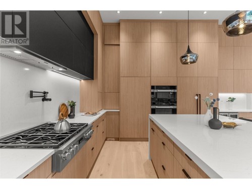 1616 Braid Road, Delta, BC 