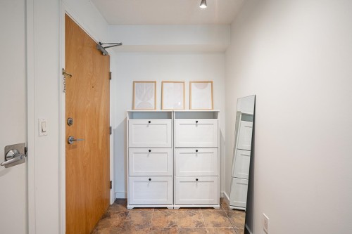 1202-1003 Burnaby Street, Vancouver, BC 