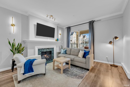 217-7633 St. Albans Road, Richmond, BC 