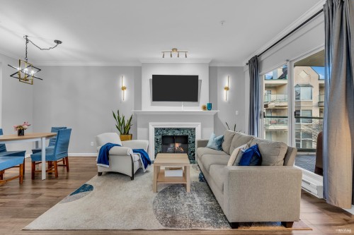 217-7633 St. Albans Road, Richmond, BC 