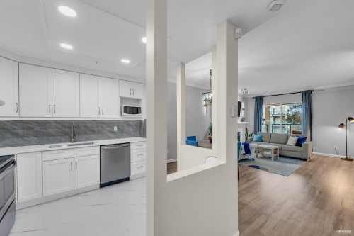 217-7633 St. Albans Road, Richmond, BC 