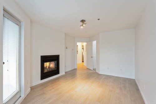 307-2335 Whyte Avenue, Port Coquitlam, BC 