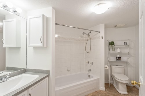 307-2335 Whyte Avenue, Port Coquitlam, BC 