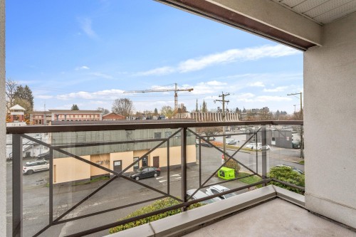 307-2335 Whyte Avenue, Port Coquitlam, BC 