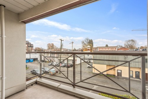 307-2335 Whyte Avenue, Port Coquitlam, BC 