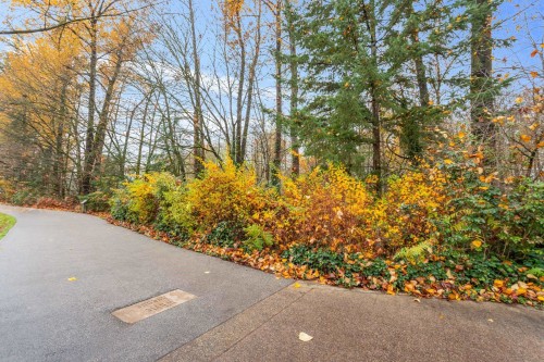 307-2335 Whyte Avenue, Port Coquitlam, BC 