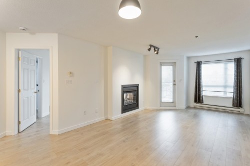 307-2335 Whyte Avenue, Port Coquitlam, BC 