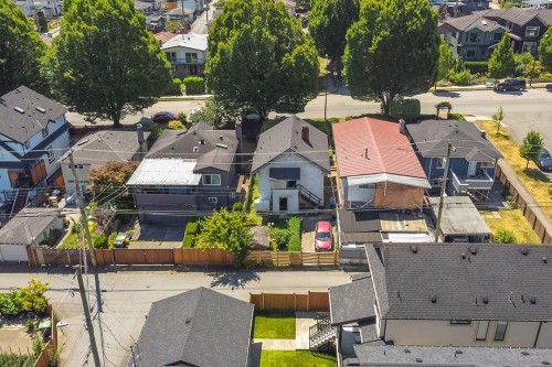 1165 33Rd Avenue E, Vancouver, BC 