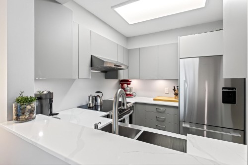 403-260 Newport Drive, Port Moody, BC 