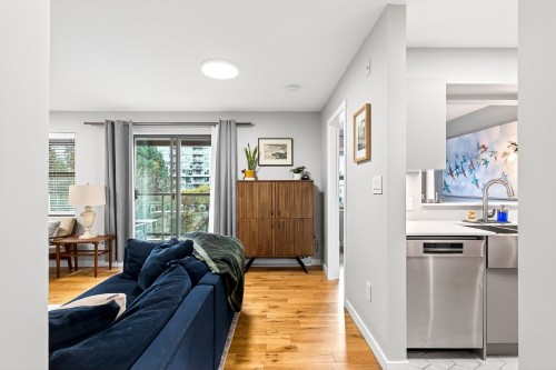 403-260 Newport Drive, Port Moody, BC 