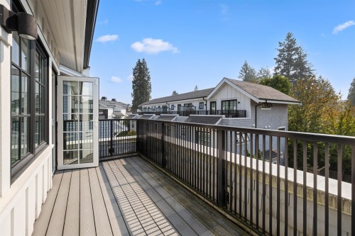 6-1133 Ridgewood Drive, North Vancouver, BC 