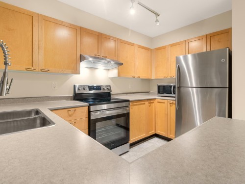 207-7383 Griffiths Drive, Burnaby, BC 