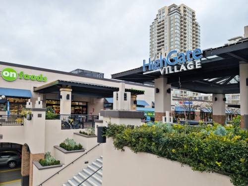 207-7383 Griffiths Drive, Burnaby, BC 