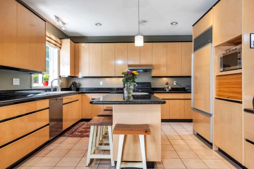 5062 Granville Street, Vancouver, BC 