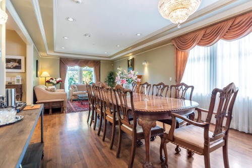 5062 Granville Street, Vancouver, BC 