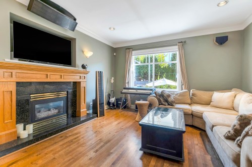 5062 Granville Street, Vancouver, BC 