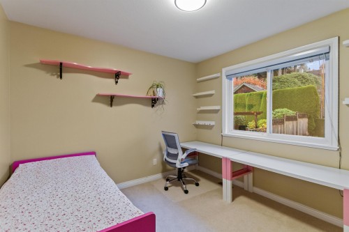 3782 Lonsdale Avenue, North Vancouver, BC 