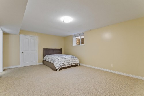 3782 Lonsdale Avenue, North Vancouver, BC 