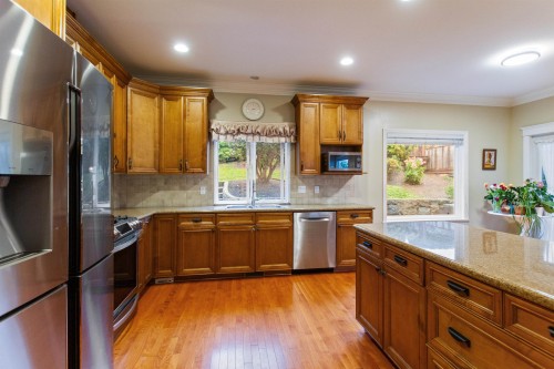 3782 Lonsdale Avenue, North Vancouver, BC 