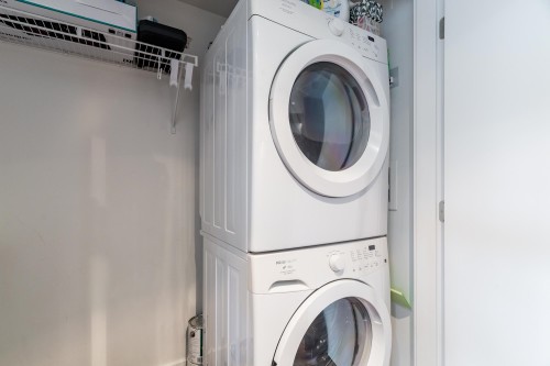 1501-1550 Fern Street, North Vancouver, BC 