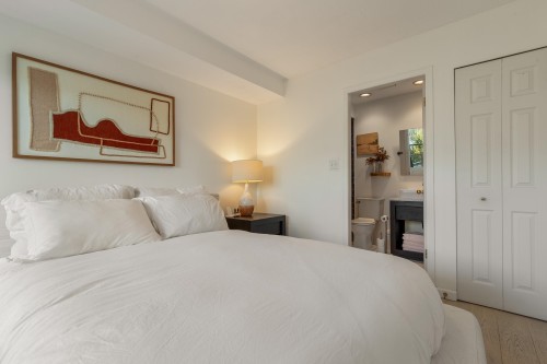 310-2221 Gondola Way, Whistler, BC 