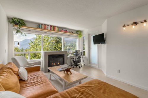 310-2221 Gondola Way, Whistler, BC 