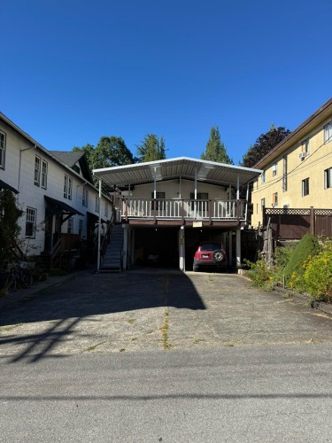 1346 2Nd Avenue E, Vancouver, BC 