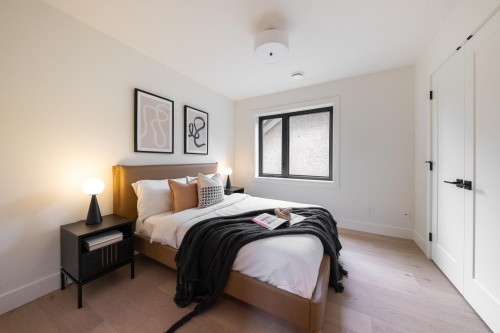 1-2154 E. 6 Avenue, Vancouver, BC 