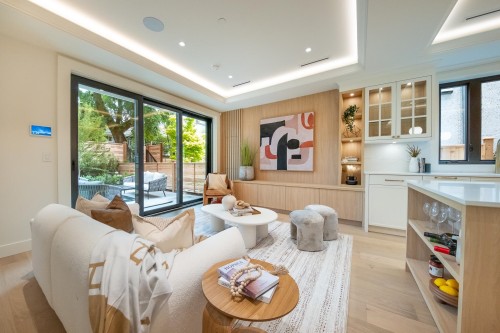 1-2154 E. 6 Avenue, Vancouver, BC 