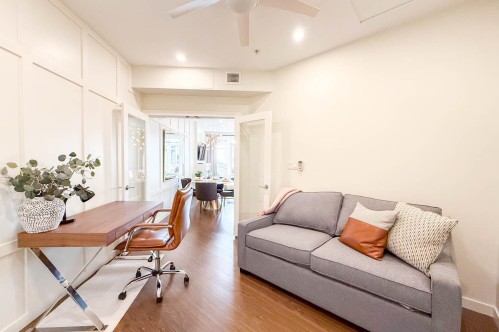 526-119 22 Street W, North Vancouver, BC 