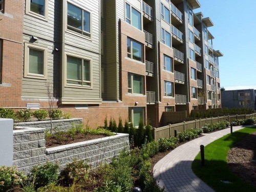 526-119 22 Street W, North Vancouver, BC 