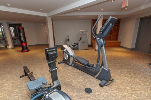 526-119 22 Street W, North Vancouver, BC 