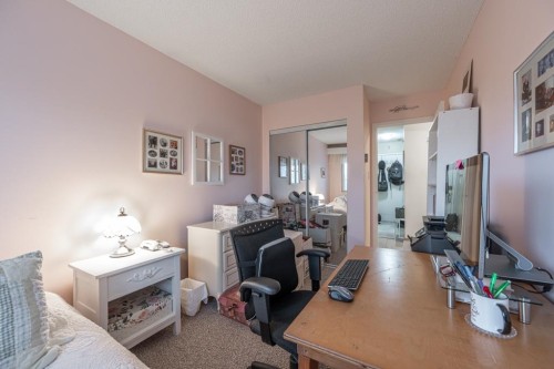 8-45 Fourth Street, New Westminster, BC 