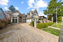 7673 Dampier Drive  Richmond, BC V7C 4M3