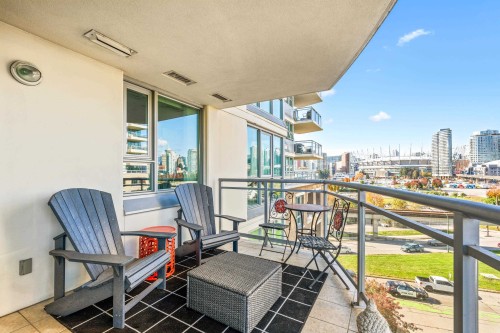 701-120 Milross Avenue, Vancouver, BC 