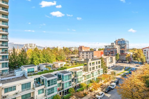 701-120 Milross Avenue, Vancouver, BC 