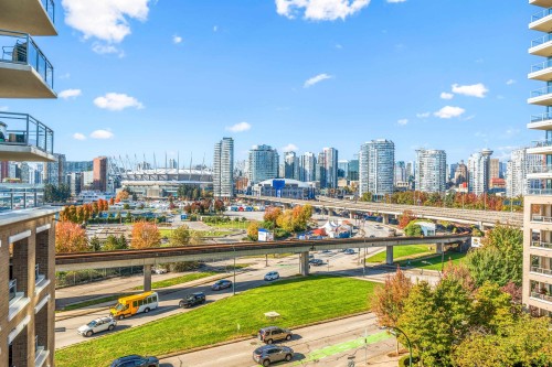 701-120 Milross Avenue, Vancouver, BC 