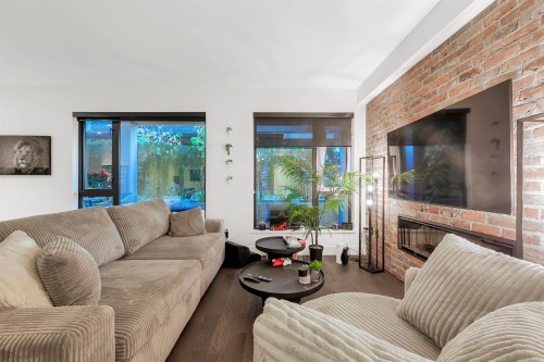 216-83 Moody Street, Port Moody, BC 