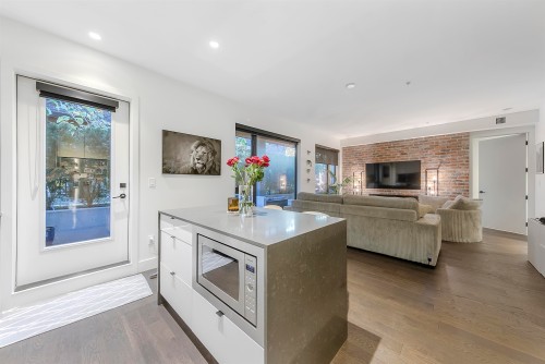 216-83 Moody Street, Port Moody, BC 