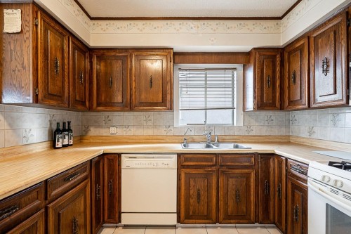 3205 3Rd Avenue E, Vancouver, BC 